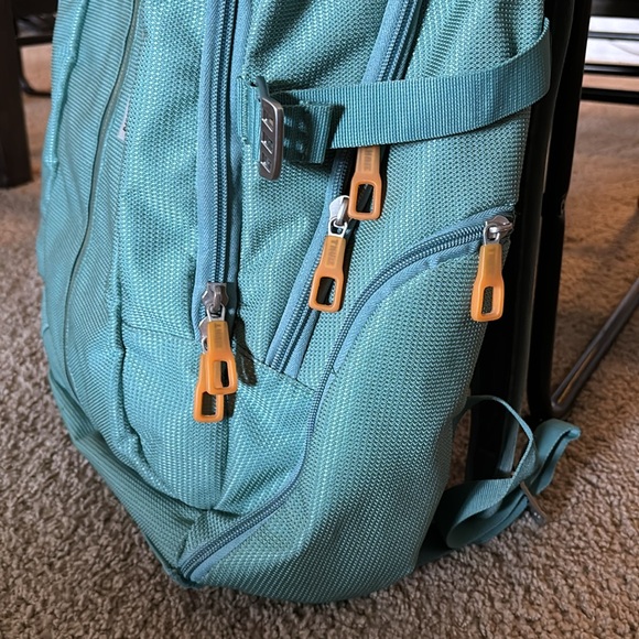 Thule Computer Backpack - Picture 7 of 8